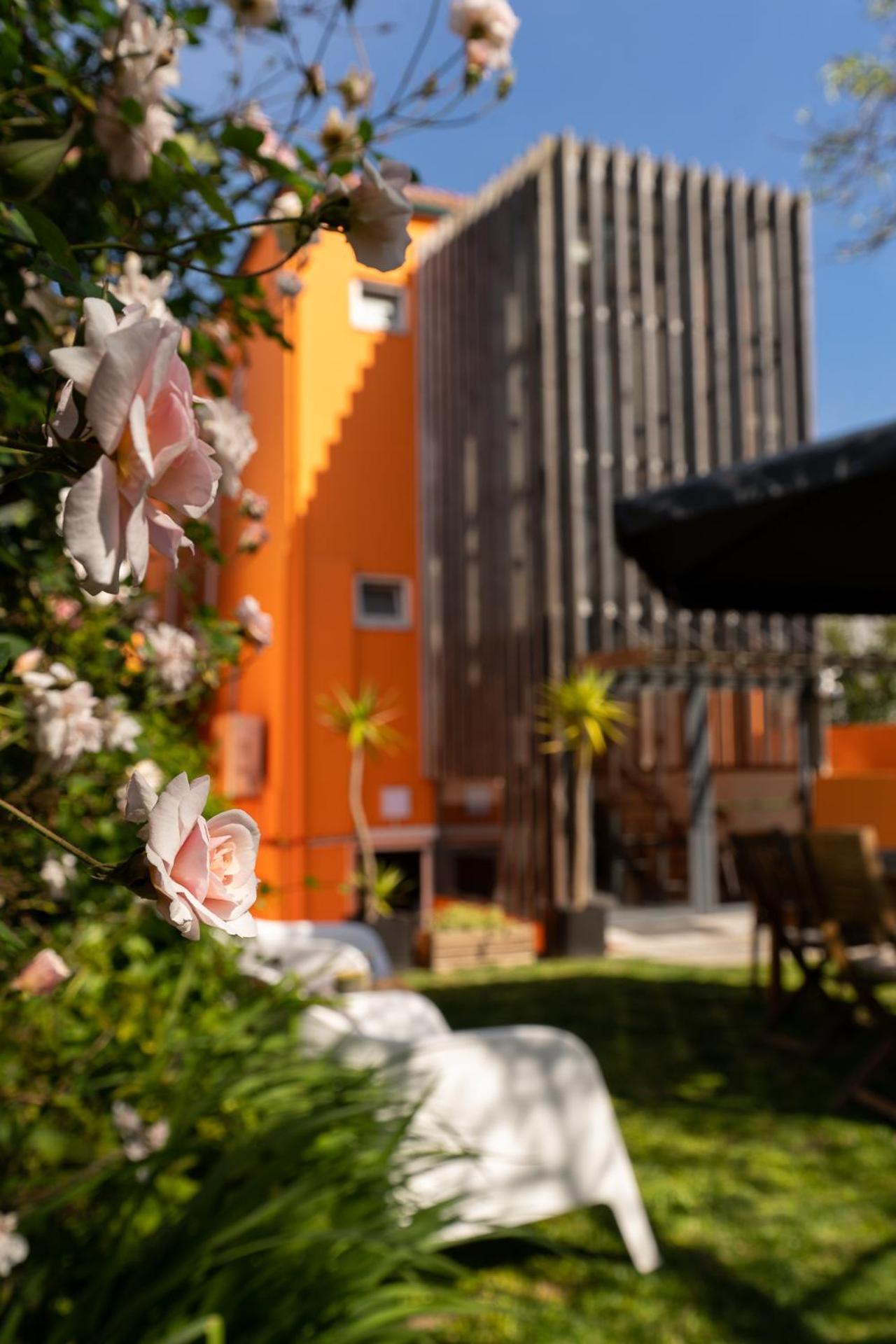 Peach Hostel & Suites OOporto Extérieur photo